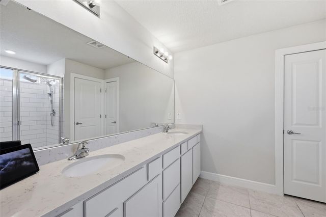 5568 KEATON SPRINGS DRIVE, Lakeland, FL 33811