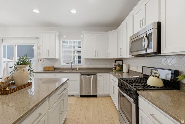 4927 W YELLOW TOPAZ DR, Herriman, UT 84096