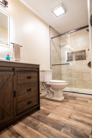 1403 W Beach Road, Waukegan, IL 60087