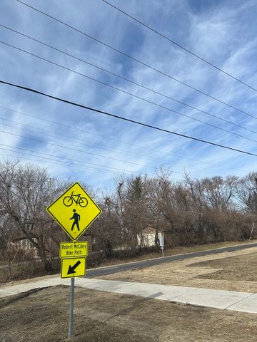 1403 W Beach Road, Waukegan, IL 60087