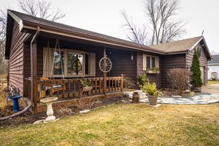 1403 W Beach Road, Waukegan, IL 60087