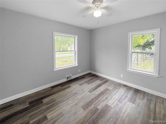 1380 Audrey Street, Burton, MI 48509