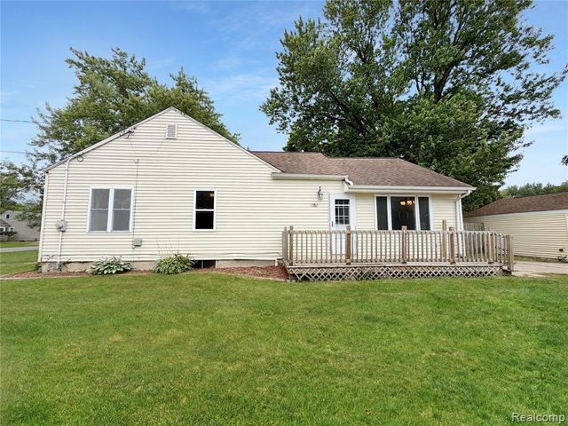 1380 Audrey Street, Burton, MI 48509