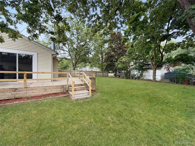 1380 Audrey Street, Burton, MI 48509