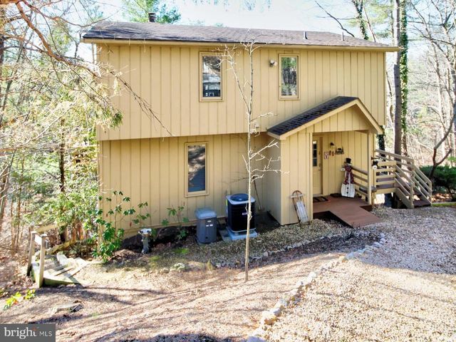 51 FORREST ST, Basye, VA 22810