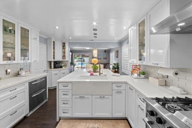 23549 Cherry, Newhall, CA 91321