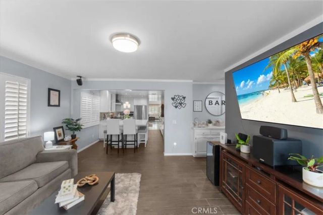 23549 Cherry, Newhall, CA 91321