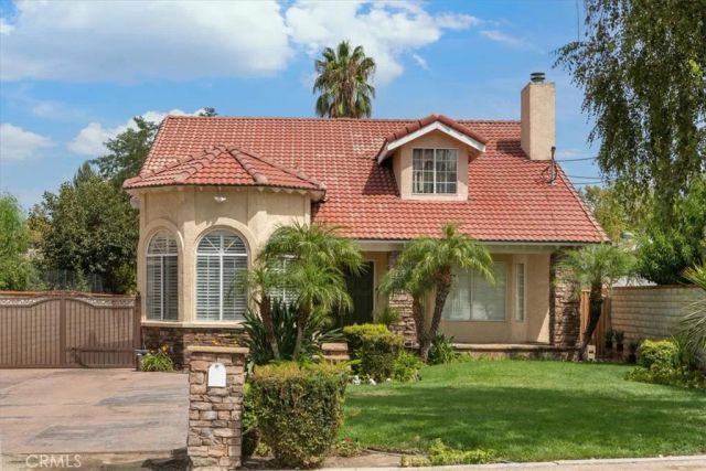 23549 Cherry, Newhall, CA 91321