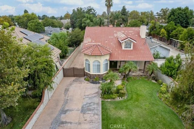 23549 Cherry, Newhall, CA 91321