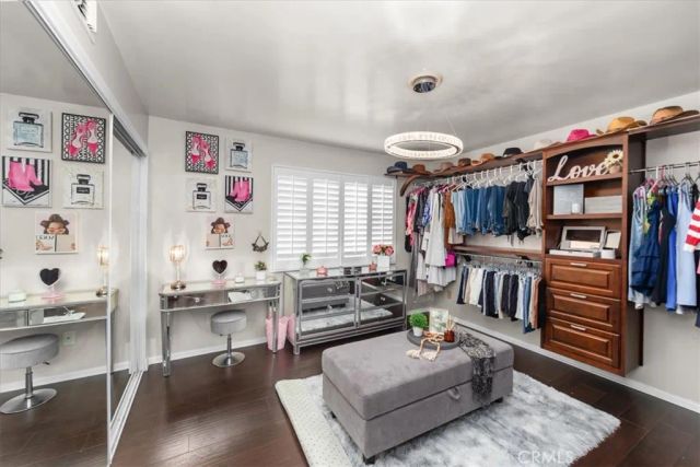 23549 Cherry, Newhall, CA 91321