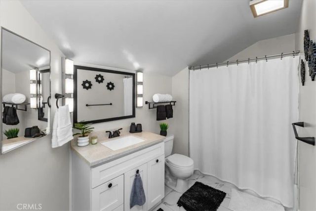 23549 Cherry, Newhall, CA 91321