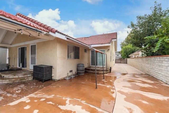 23549 Cherry, Newhall, CA 91321