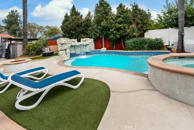 23549 Cherry, Newhall, CA 91321