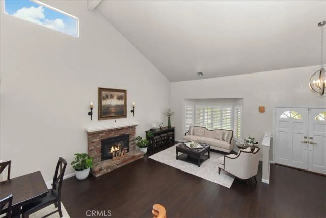 23549 Cherry, Newhall, CA 91321