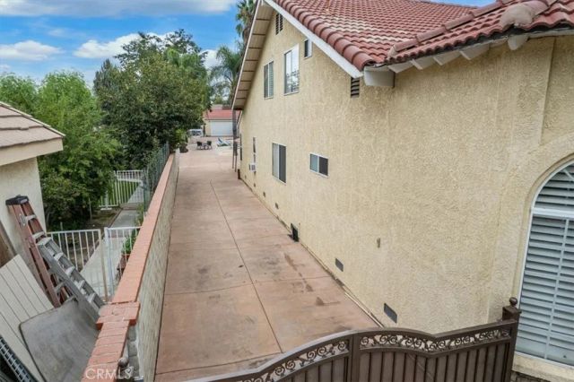 23549 Cherry, Newhall, CA 91321