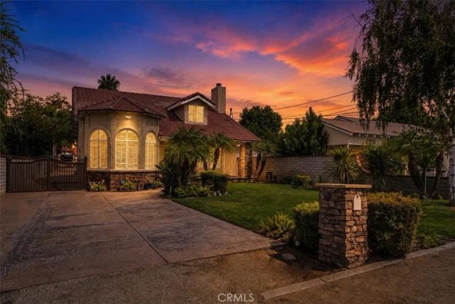 23549 Cherry, Newhall, CA 91321