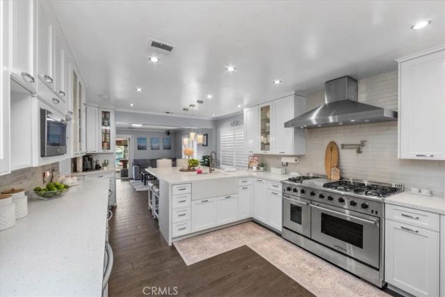 23549 Cherry, Newhall, CA 91321