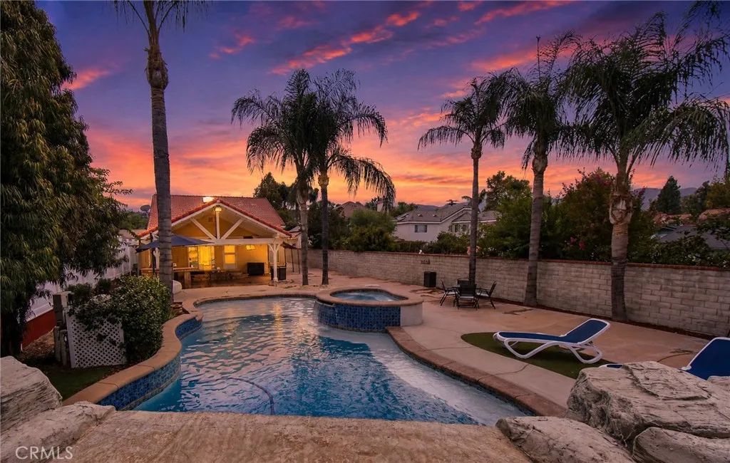 23549 Cherry, Newhall, CA 91321