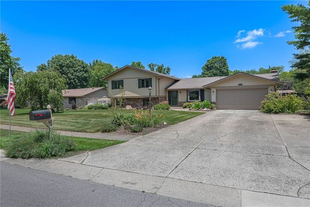 8920 Olde Farm Lane, Washington Twp, OH 45458