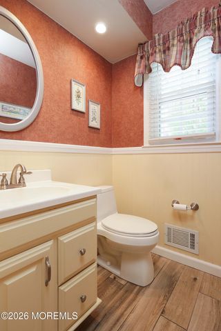 26 Ellen Court, Ocean Twp, NJ 07712