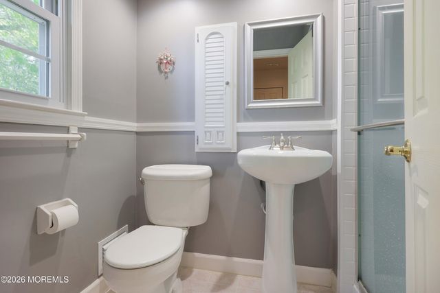 26 Ellen Court, Ocean Twp, NJ 07712