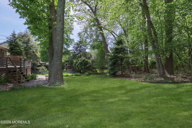 26 Ellen Court, Ocean Twp, NJ 07712