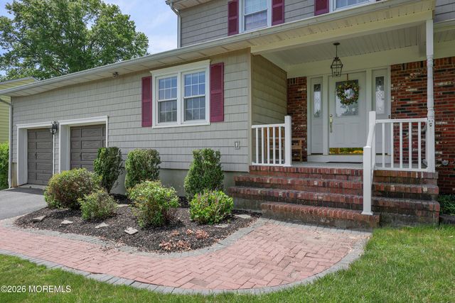 26 Ellen Court, Ocean Twp, NJ 07712
