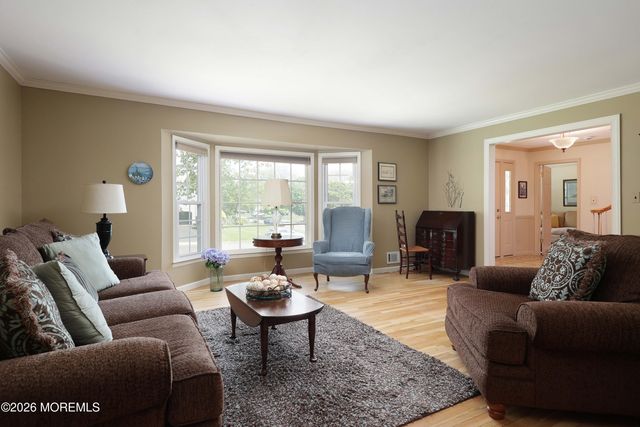 26 Ellen Court, Ocean Twp, NJ 07712