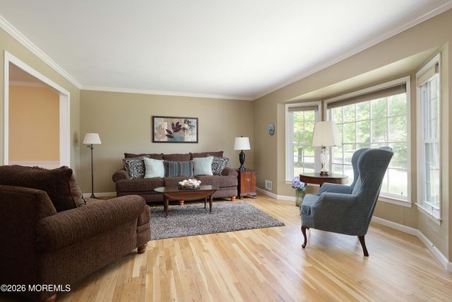 26 Ellen Court, Ocean Twp, NJ 07712