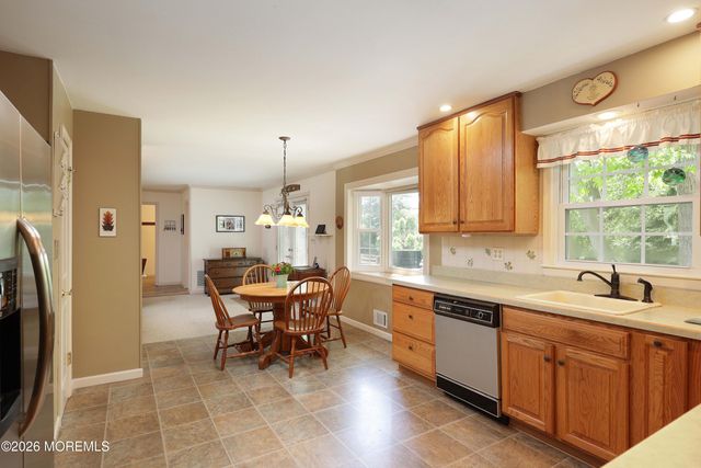 26 Ellen Court, Ocean Twp, NJ 07712