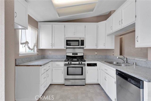 35025 El Dorado Street, Lucerne Valley, CA 92356