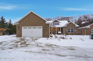 2772 Timberview Court, Findlay, OH 45840