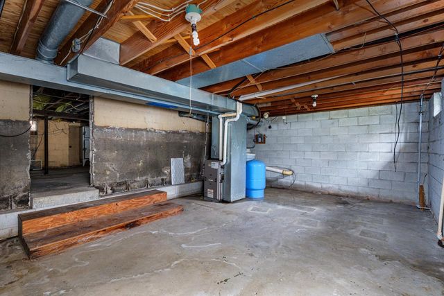 12130 Spring STREET, Sturtevant, WI 53177