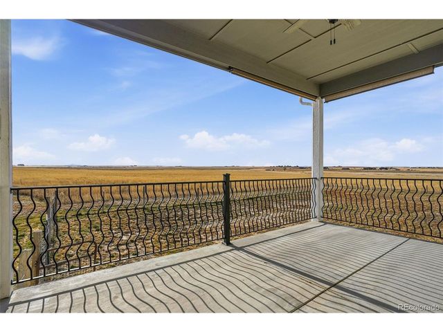 50950 E Maplewood Pl, Bennett, CO 80102