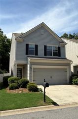 302 Highland Pointe Circle E, Dawsonville, GA 30534