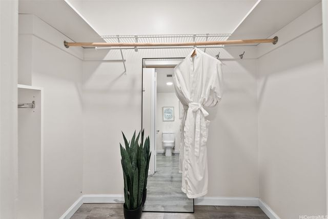 750 Kaheka Street 1007, Honolulu, HI 96814