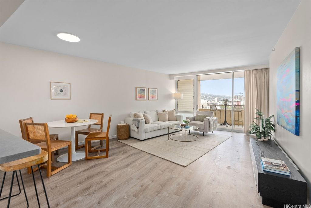 750 Kaheka Street 1007, Honolulu, HI 96814