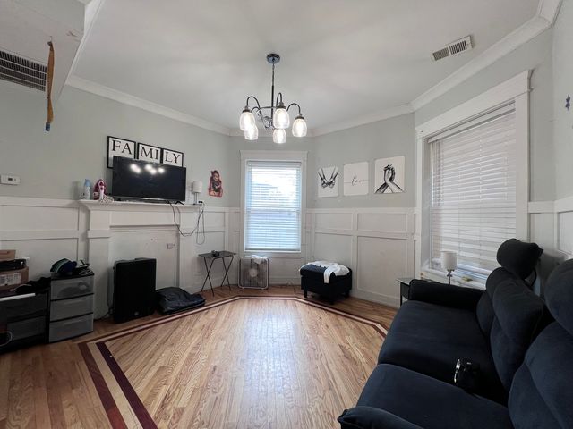 6331 S Throop Street, Chicago, IL 60636