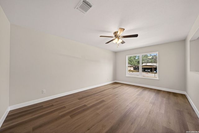 543 Beverly, New Braunfels, TX 78130