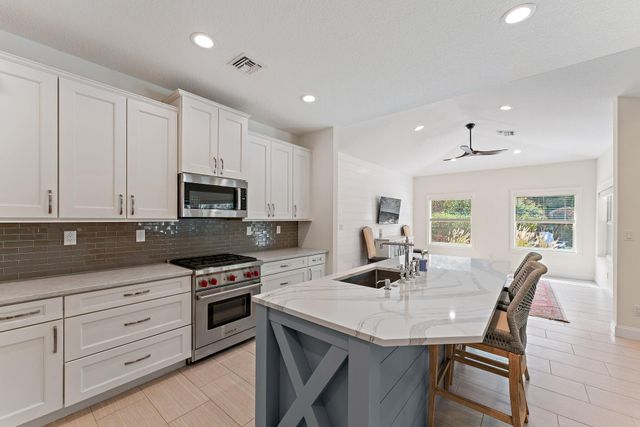 9426 Whippoorwill Trail, Jupiter, FL 33478