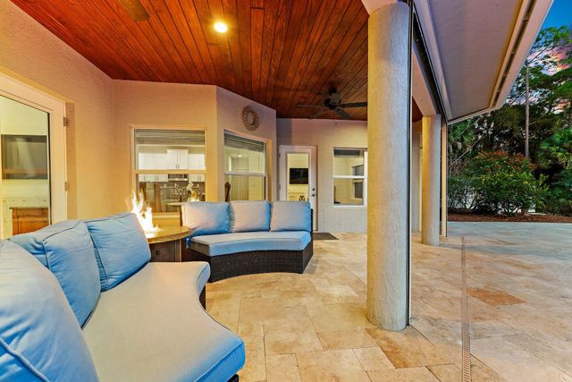 9426 Whippoorwill Trail, Jupiter, FL 33478