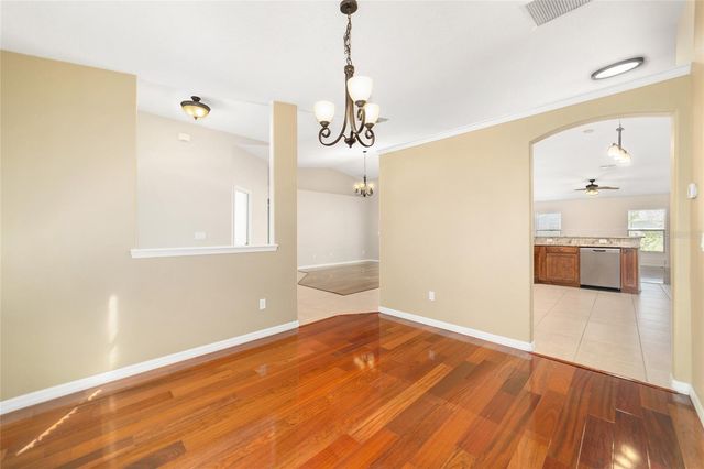 4037 SE 40TH STREET, Ocala, FL 34480