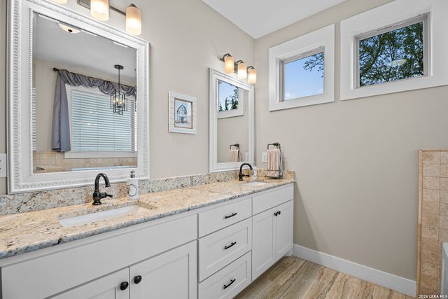 863 Primrose Path, Canyon Lake, TX 78133