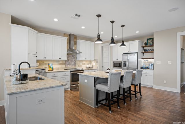 863 Primrose Path, Canyon Lake, TX 78133
