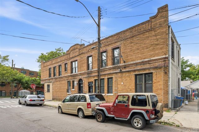 121-19 Sutphin Boulevard, Jamaica, NY 11434