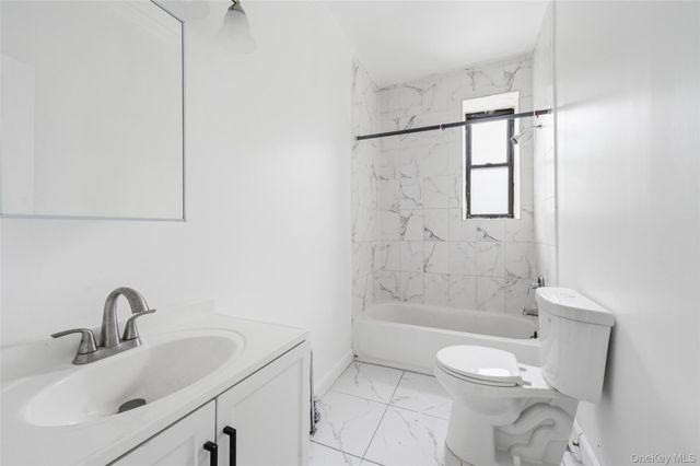 121-19 Sutphin Boulevard, Jamaica, NY 11434