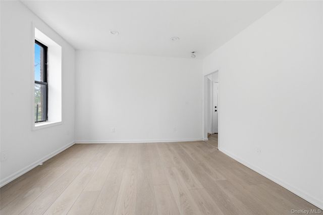 121-19 Sutphin Boulevard, Jamaica, NY 11434
