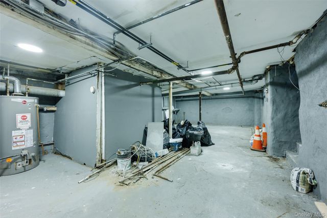 121-19 Sutphin Boulevard, Jamaica, NY 11434
