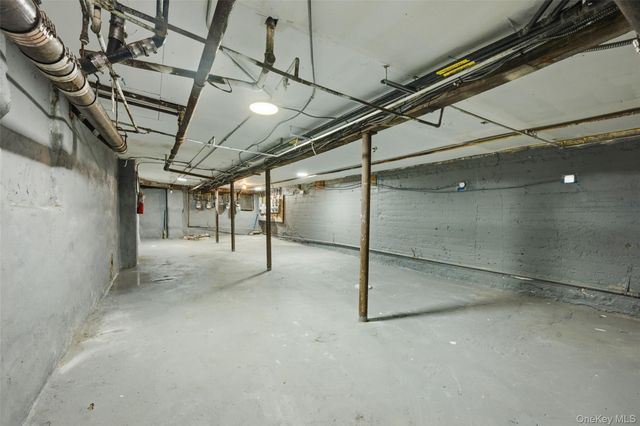 121-19 Sutphin Boulevard, Jamaica, NY 11434