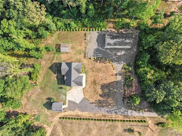 8430 Rumbley Road, Summerfield, NC 27358